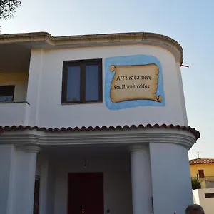 Sos Ninnitteddos , Torpè Italia